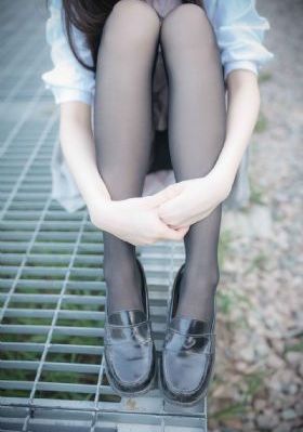高辣h文乱乳护士性荡视频